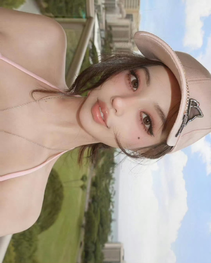 葬送的芙莉莲 封面